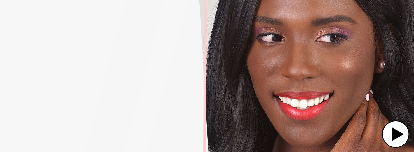 Model wearing the Bronzed Berry Look from the Mary Kay® Looks Collection